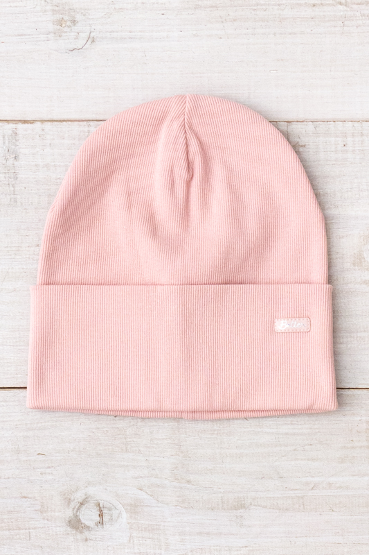 Шапка жіноча